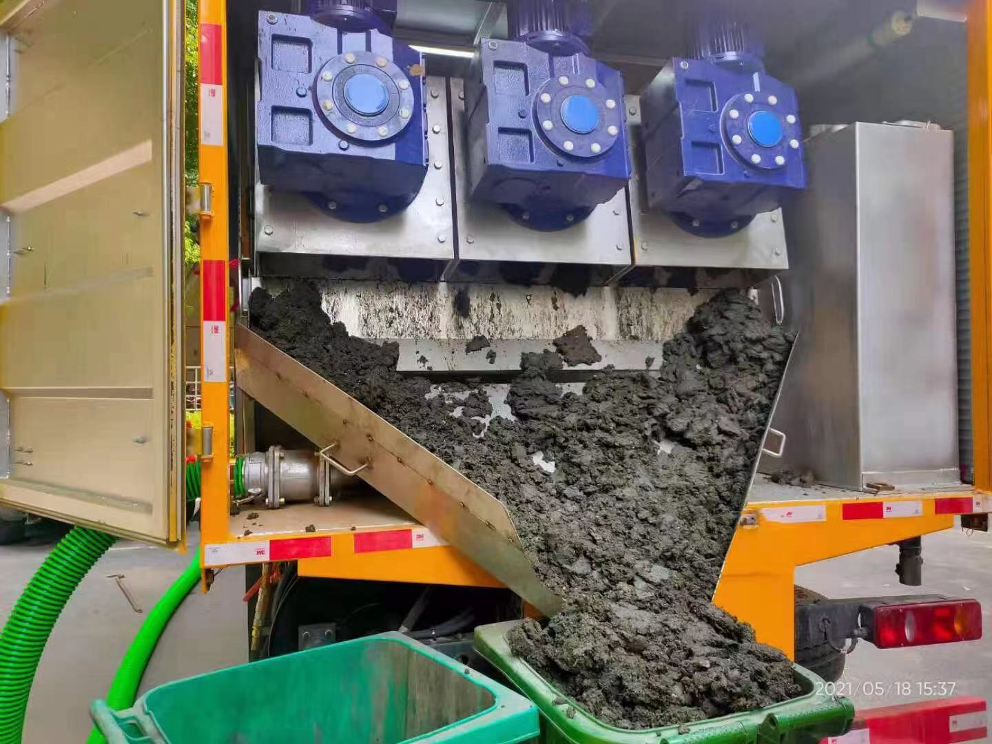 砚山化粪池清掏城市维护站-泥浆净化干湿分离处理